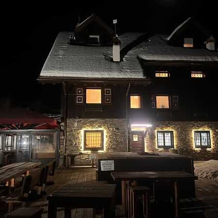 Zoncolan Laugiane Lägenhet Sùtrio Exteriör bild